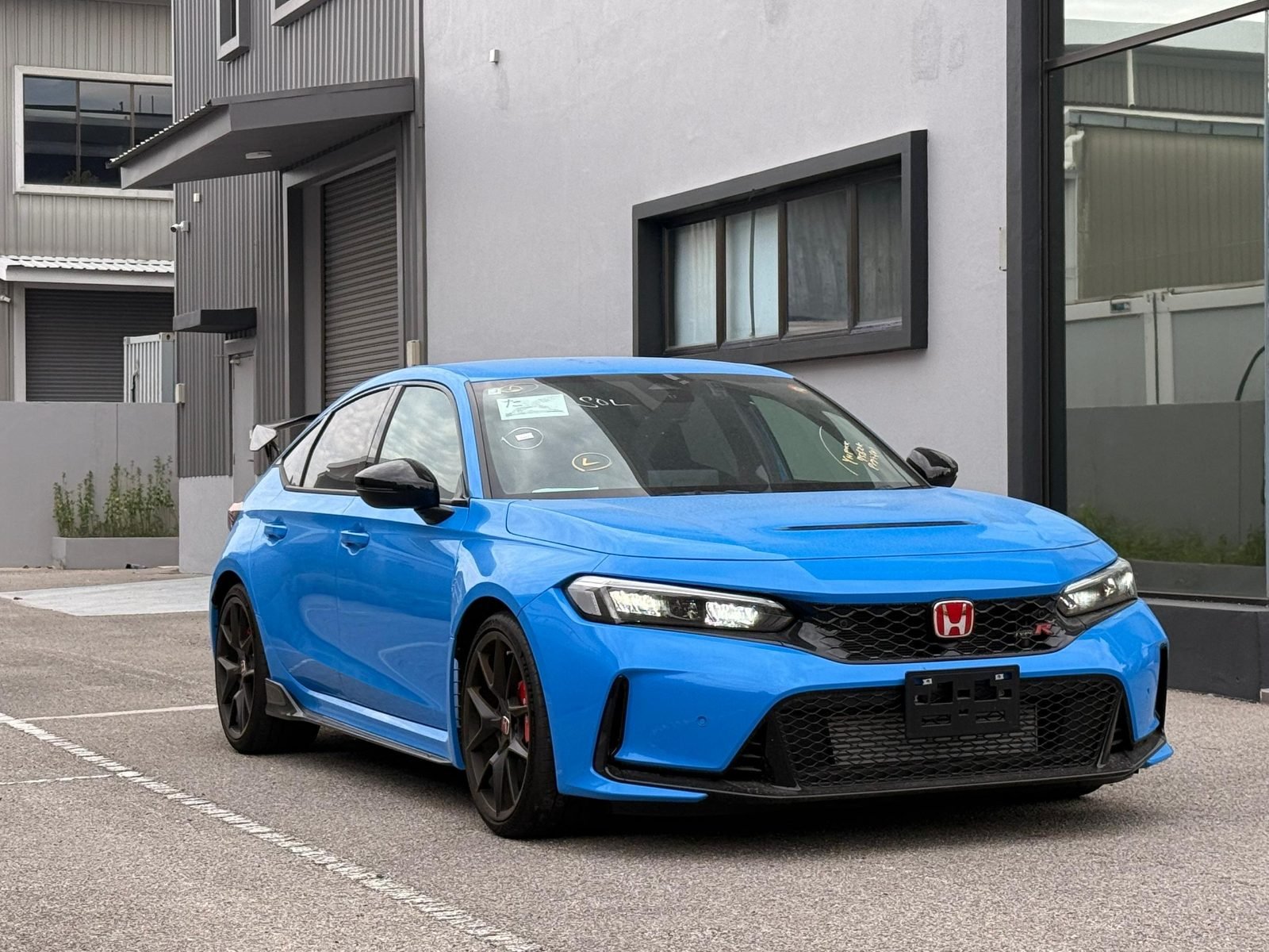 2025 Honda Civic Type-R Racing Black - Photo 1