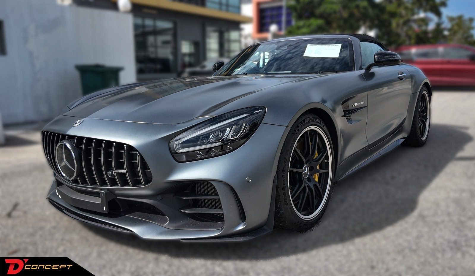 2021 Mercedes-Benz AMG GTR Roadster - 照片 1