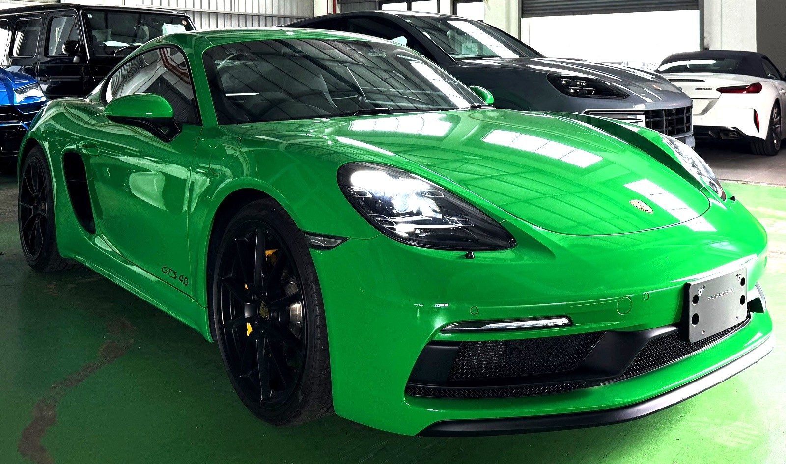 2022 Porsche 718 Cayman GTS 4.0 - Photo 1