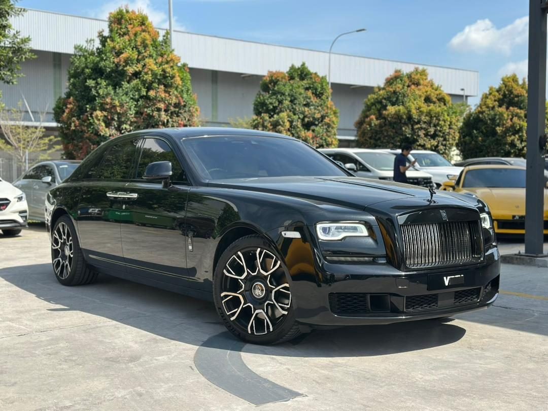 2019 Rolls-Royce Ghost V12 - Photo 1