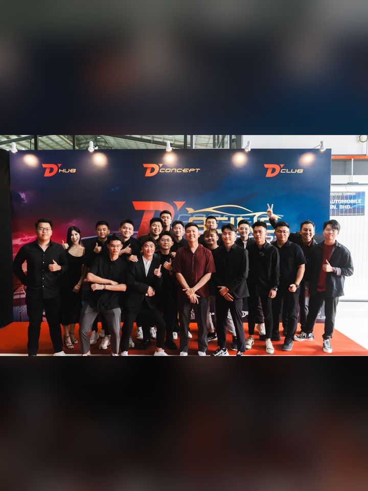D'Concept team group photo